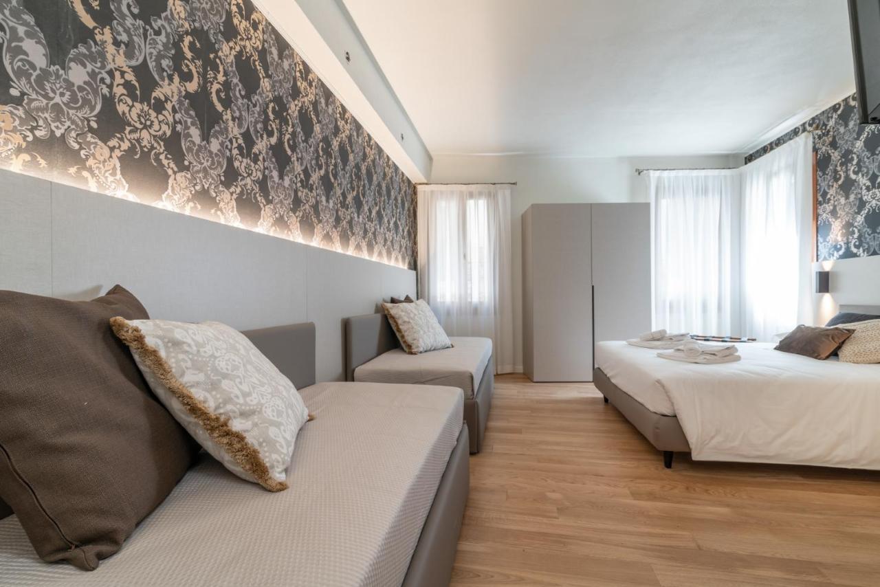Hotel Grifoni Venice Exterior photo